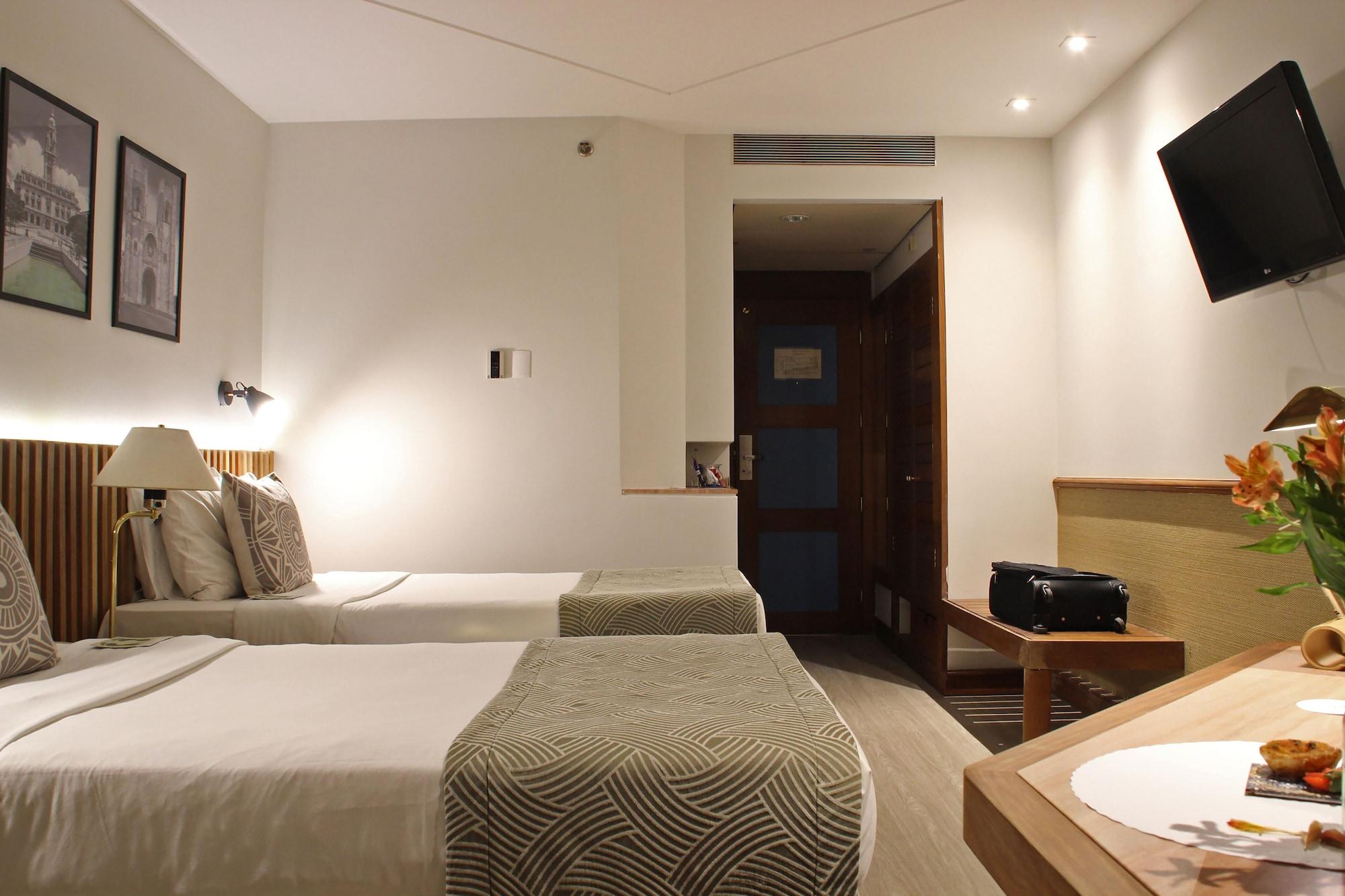 Pestana Hotel 4*